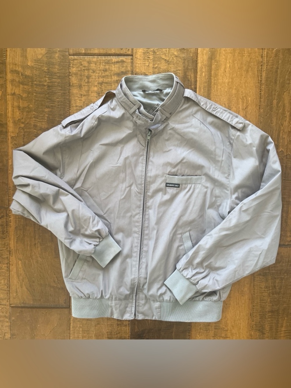 Vintage 1980’s Gray Members Only Racer jacket sz Medium Made in Hong Kong